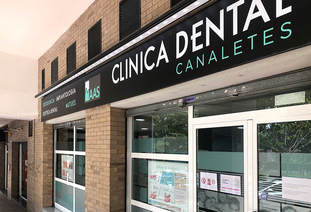 clínica dental en Cerdanyola